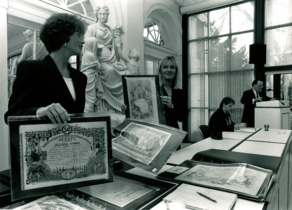 Auktionshaus Vladimir Gutowski seit 1986 ununterbrochen im im Dienste des Sammlers!